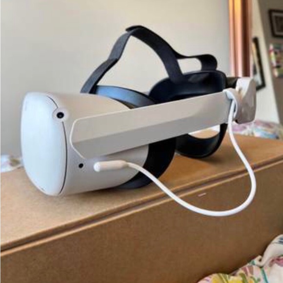 Meta quest 2 - Picture 2 of 4